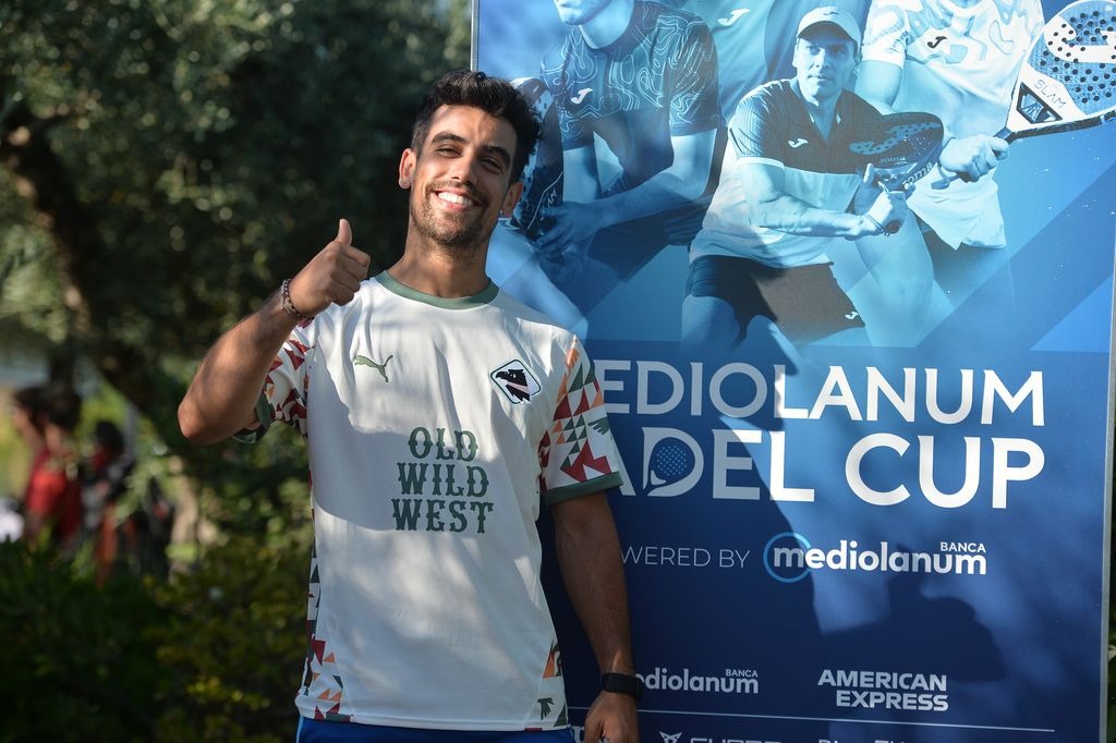 MARCO CASSETTA, L’EROE AZZURRO DEL PADEL CHE AMA LA SICILIA: “LA MAGLIA DEL PALERMO? UN OMAGGIO A UNA TERRA CHE AMO E AL MIO COMPAGNO ABBATE”